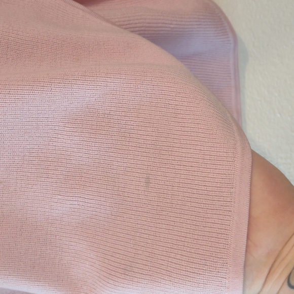 ALC sweater - Picture 2 of 5